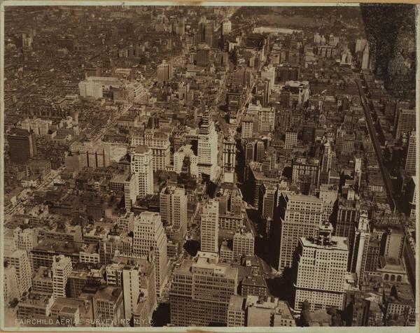 General view - Manhattan - Broadway - 43rd Street (North). No Date