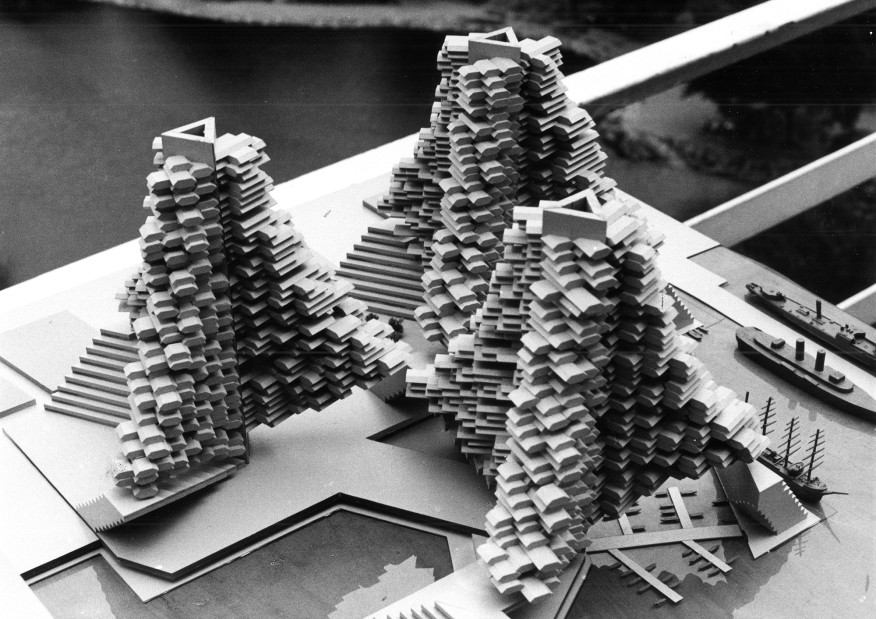 Model of Habitat NY, 1967, unbuilt. Modules, which cannot support their weight on 50 stories, are suspended on a structural core